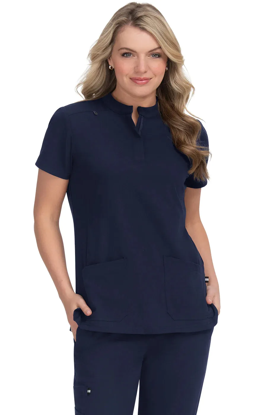 Driven Women's 4-Pocket Mandarin Collar Scrub Top