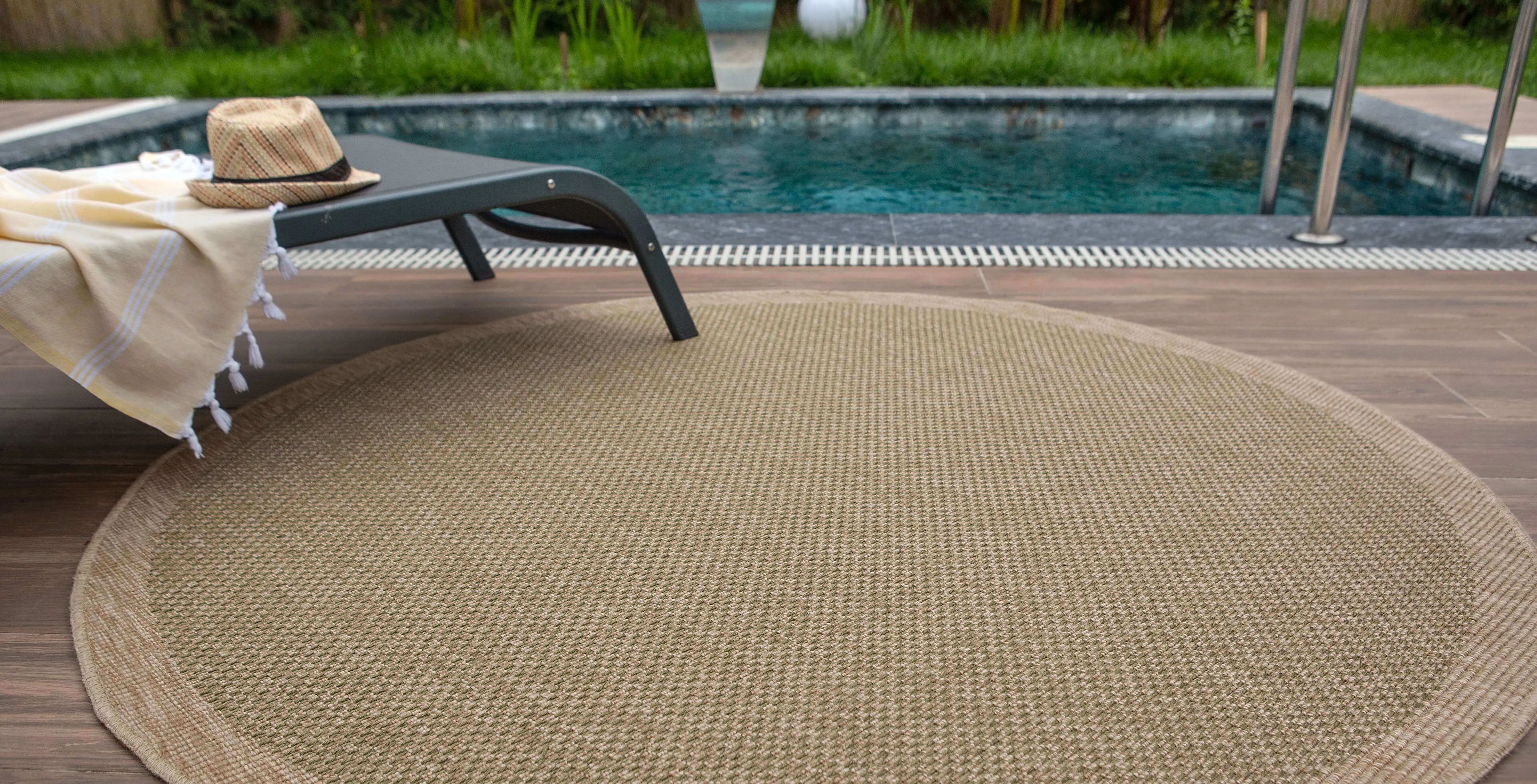 Nature Outdoor Rug Neutral | 5000N