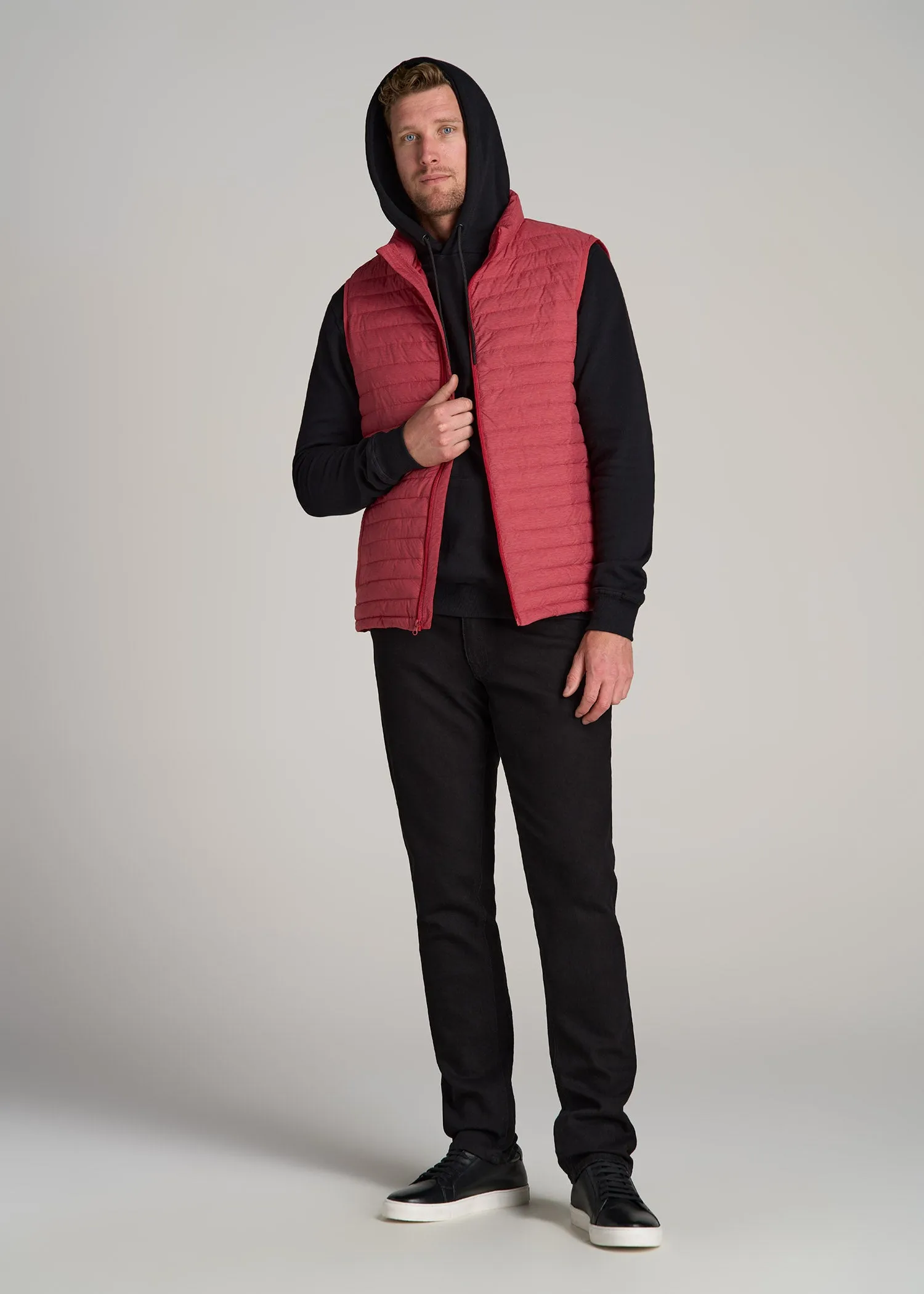 Tall Men's Packable Puffer Vest in Red Space Dye